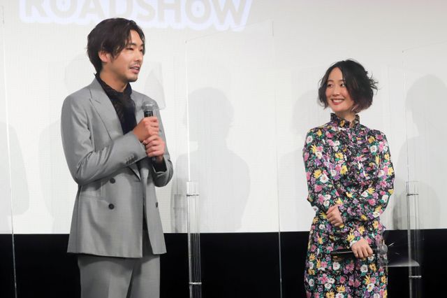 夫婦役の柄本佑＆黒木華！『先生、私の隣に座っていただけませんか？』完成報告会：フォトギャラリー