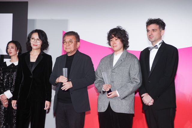 岩田剛典主演『金髪』が観客賞！第38回東京国際映画祭クロージングセレモニー（17枚目）