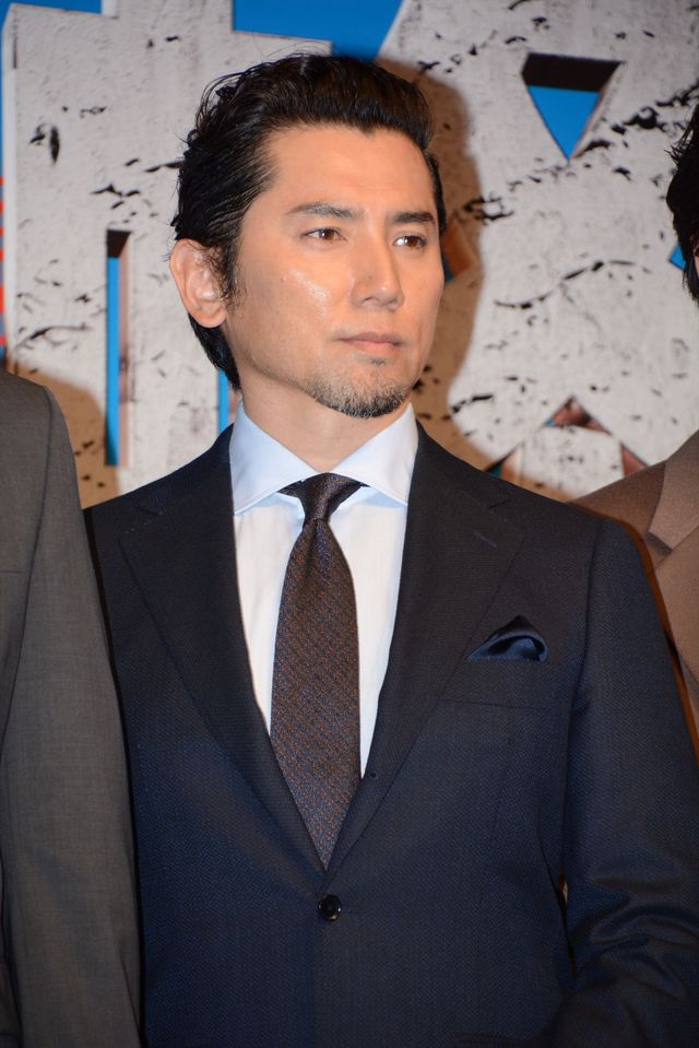 江口洋介、本木雅弘、仲間由紀恵、綾野剛、堤幸彦監督がそろった！映画『天空の蜂』完成報告会見フォトギャラリー（12枚目）