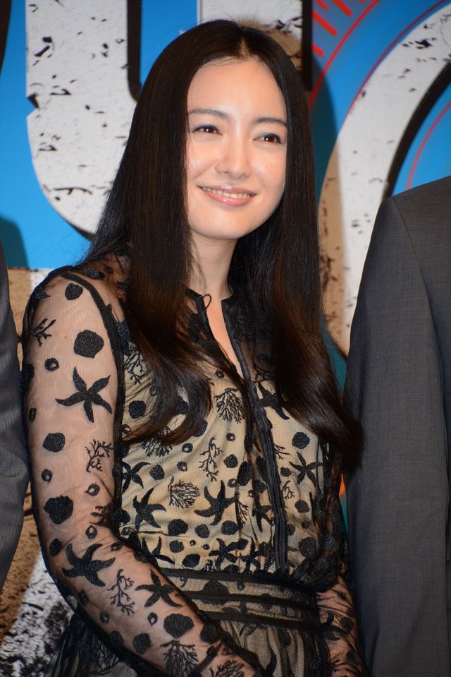 江口洋介、本木雅弘、仲間由紀恵、綾野剛、堤幸彦監督がそろった！映画『天空の蜂』完成報告会見フォトギャラリー（16枚目）