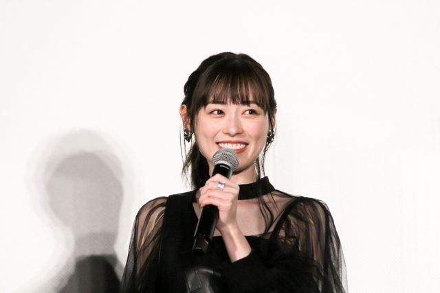 土屋太鳳＆福原遥ら声優キャストが集結！『アイの歌声を聴かせて』公開初日舞台あいさつ（12枚目）