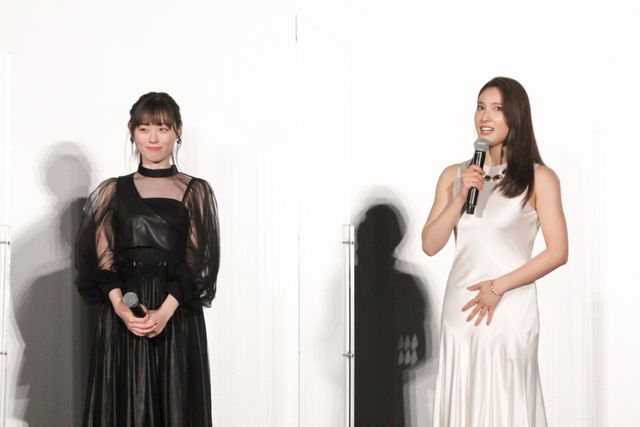 土屋太鳳＆福原遥ら声優キャストが集結！『アイの歌声を聴かせて』公開初日舞台あいさつ（18枚目）