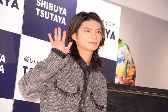 「仮面ライダーギーツ」杢代和人が19歳に！写真展「stem」開催記念イベント（6枚目）