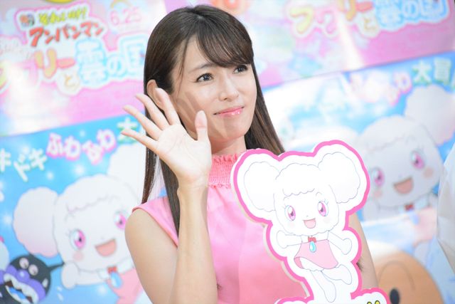深田恭子にとっての“アンパンマン”は吉田沙保里！『それいけ！アンパンマン　ふわふわフワリーと雲の国』公開アフレコイベント：フォトギャラリー