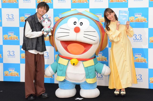 永瀬廉、ドラえもんを自宅に誘う！『映画ドラえもん　のび太と空の理想郷（ユートピア）』公開アフレコイベント：フォトギャラリー
