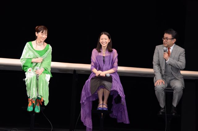 美女たちのほほ笑み！長澤まさみ＆斉藤由貴＆三谷幸喜フォトギャラリー（9枚目）