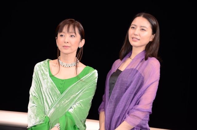 美女たちのほほ笑み！長澤まさみ＆斉藤由貴＆三谷幸喜フォトギャラリー（12枚目）