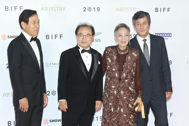 綾野剛、森山未來、チョン・ウソンら　第24回釜山国際映画祭レッドカーペット華やかに彩る（9枚目）