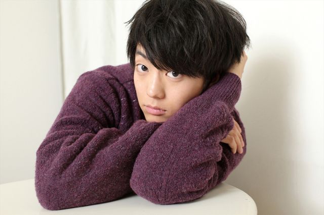 伊藤健太郎、リラックスした雰囲気にドキドキ…＜インタビューカット集＞（8枚目）