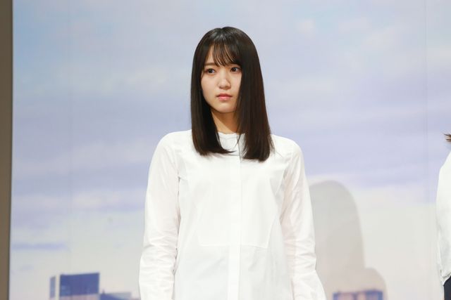 欅坂46・菅井友香、小林由依、土生瑞穂が新曲をアピール！（3枚目）