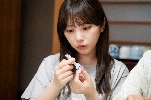 与田祐希「量産型リコ -最後のプラモ女子の人生組み立て記-」第1話「別れと出会い」：フォトギャラリー