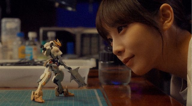 与田祐希「量産型リコ -最後のプラモ女子の人生組み立て記-」第1話「別れと出会い」（5枚目）