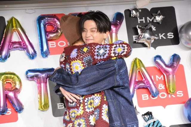 八木勇征、瀬口黎弥と泣き笑い！1st 写真集「CONTACT」発売記念イベント取材会：フォトギャラリー