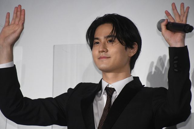 映画『機動戦士ガンダム　ククルス・ドアンの島』完成披露舞台あいさつ・最速上映イベント（2枚目）