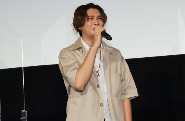 富野由悠季「Gレコ」イベントにガンダムジャケットで登場「忖度します」（4枚目）