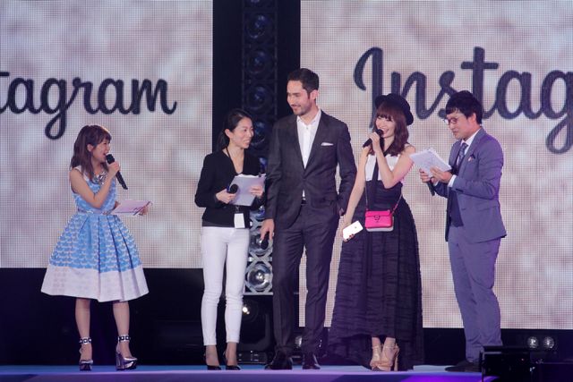 高橋みなみ、AKB48卒業後初仕事で小嶋陽菜と共演！　画像ギャラリー（8枚目）