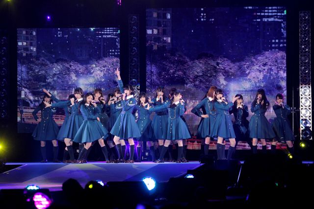 高橋みなみ、AKB48卒業後初仕事で小嶋陽菜と共演！　画像ギャラリー（16枚目）