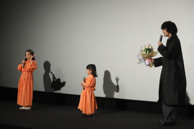 菅田将暉、1年ぶり“父娘”再会！稲垣来泉＆中野翠咲と『糸』初の有観客イベント（6枚目）