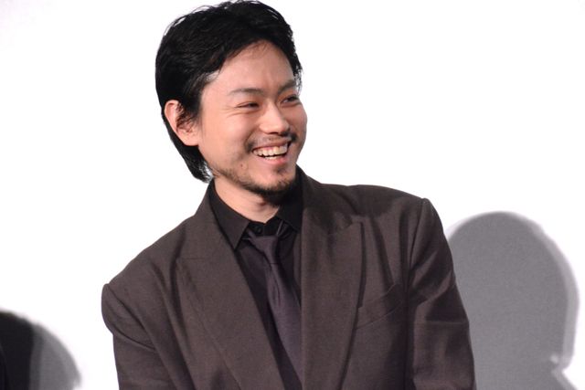 菅田将暉、ヒゲ姿で登場！黒沢清監督『Cloud クラウド』ジャパンプレミア（2枚目）