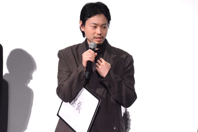 菅田将暉、ヒゲ姿で登場！黒沢清監督『Cloud クラウド』ジャパンプレミア（4枚目）