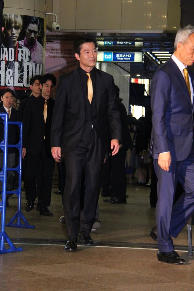 竹内結子、背中を大胆アピール！阿部サダヲ、瑛太、妻夫木聡、千葉雄大ら登場！映画『殿、利息でござる！』イベントフォトギャラリー（4枚目）