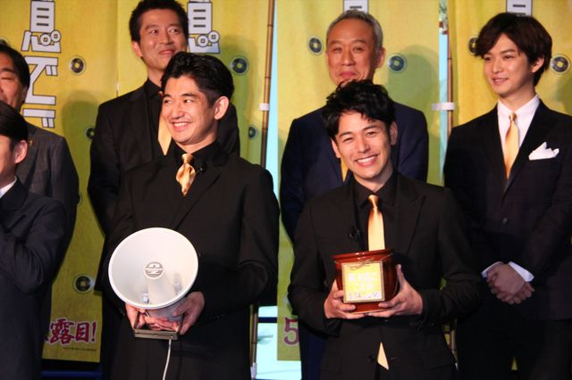 竹内結子、背中を大胆アピール！阿部サダヲ、瑛太、妻夫木聡、千葉雄大ら登場！映画『殿、利息でござる！』イベントフォトギャラリー（11枚目）