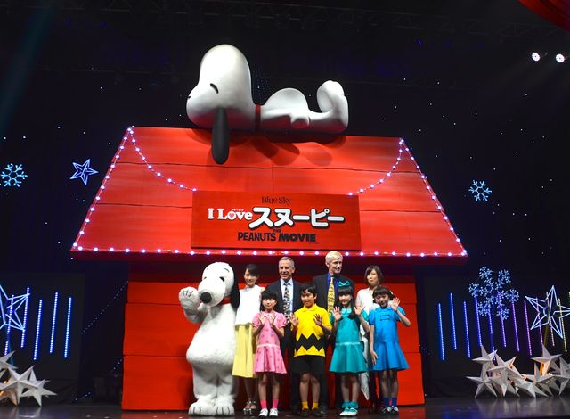 前田敦子、絢香も登場！写真ギャラリー（15枚目）