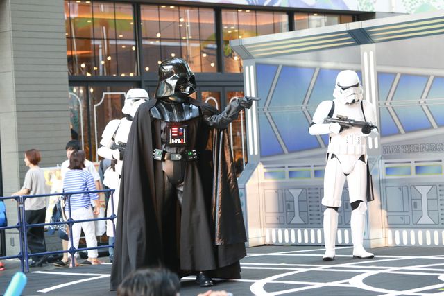 ダース・ベイダーと対決！　ジェダイ騎士にあこがれる子どもたちがライトセーバーを特訓！　画像ギャラリー（6枚目）