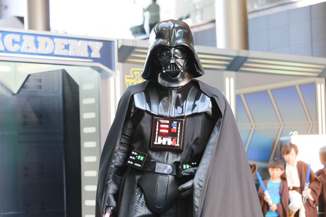 ダース・ベイダーと対決！　ジェダイ騎士にあこがれる子どもたちがライトセーバーを特訓！　画像ギャラリー（13枚目）