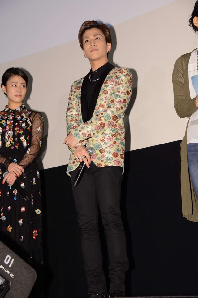 三代目JSB岩田＆高畑充希、超笑顔！『植物図鑑　運命の恋、ひろいました』初日舞台あいさつフォトギャラリー（13枚目）