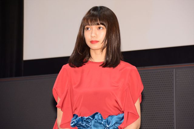 二階堂ふみ、金魚のような衣装で登場！写真ギャラリー（9枚目）