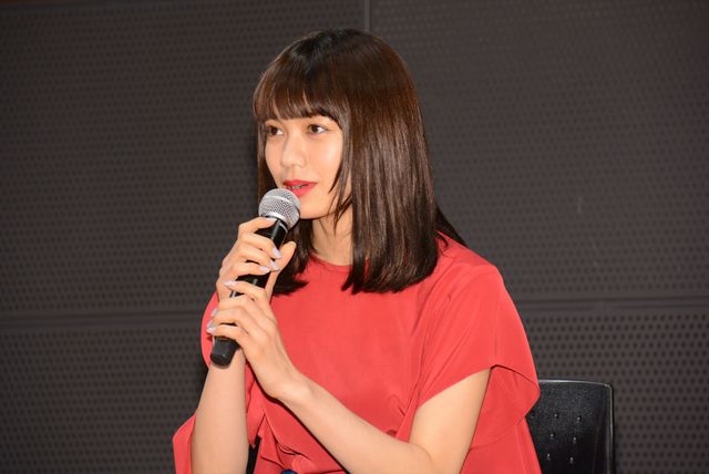 二階堂ふみ、金魚のような衣装で登場！写真ギャラリー（10枚目）