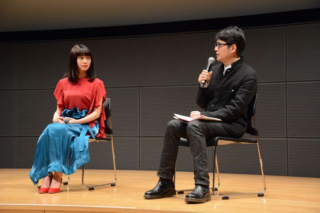 二階堂ふみ、金魚のような衣装で登場！写真ギャラリー（14枚目）