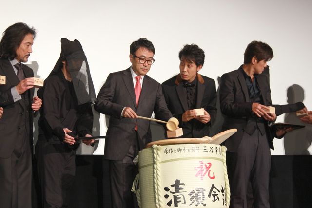 剛力彩芽が感涙…映画『清須会議』初日舞台あいさつフォトギャラリー（19枚目）