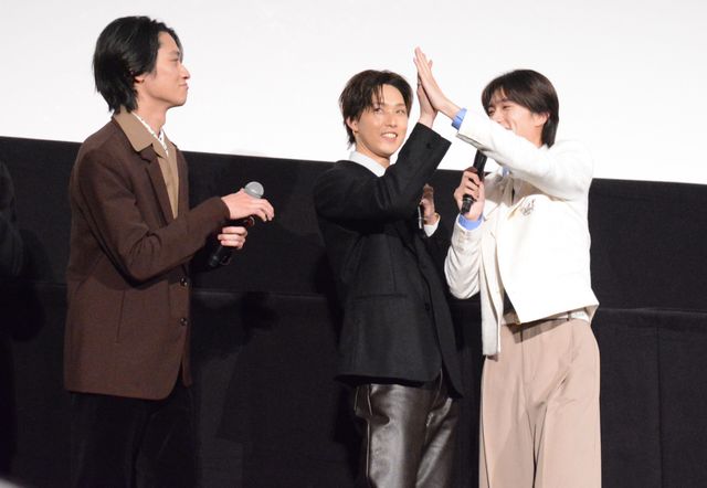 山中柔太朗＆高松アロハらキャスト登壇！映画『純愛上等！』完成披露上映会（25枚目）
