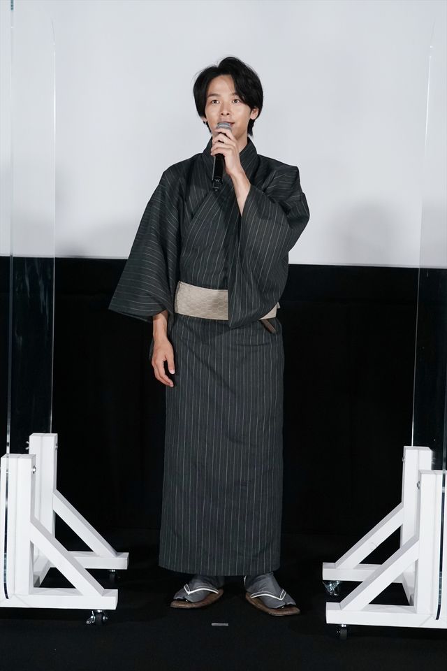 中村倫也＆石橋静河、浴衣姿が美しい！映画『人数の町』完成記念会見（3枚目）