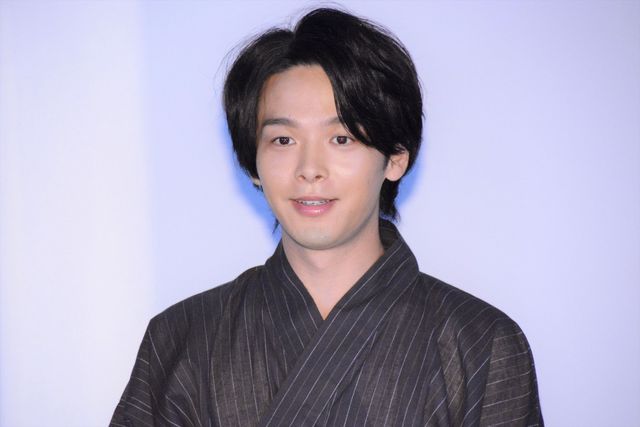 中村倫也＆石橋静河、浴衣姿が美しい！映画『人数の町』完成記念会見（15枚目）