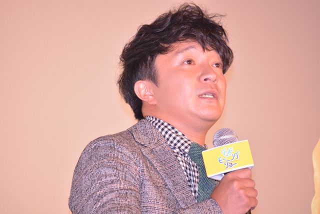 長澤まさみが肩出し＆ミニスカ！『グッドモーニングショー』初日フォトギャラリー（4枚目）