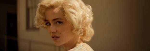 マリリン・モンローにふんしたダコタ・ジョンソン
