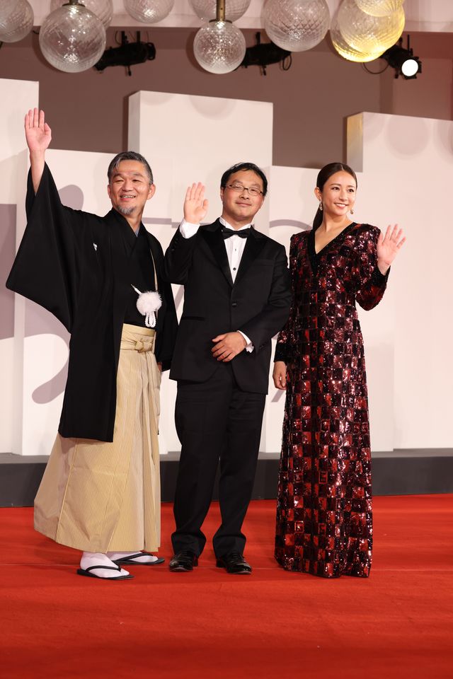 木村文乃、レッドカーペットに登場！ベネチア映画祭の様子（7枚目）