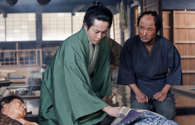 松坂桃李主演、愛と感動の実話『雪の花 ーともに在りてー』場面写真＜全8点＞：フォトギャラリー