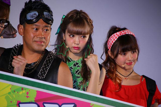 藤田ニコル、亀風ファッションで登場『タートルズ』イベントギャラリー（24枚目）