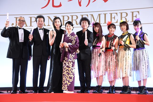 吉永小百合、貴重なファンサービス！『最高の人生の見つけ方』レッドカーペット（13枚目）