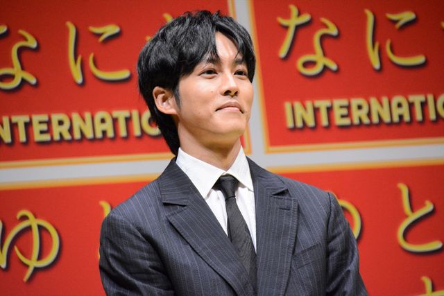 仲良すぎ！岡田将生×松坂桃李×柳楽優弥トリオ集結『ゆとりですがなにか　インターナショナル』完成報告会見（6枚目）