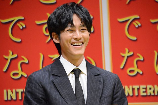 仲良すぎ！岡田将生×松坂桃李×柳楽優弥トリオ集結『ゆとりですがなにか　インターナショナル』完成報告会見（7枚目）