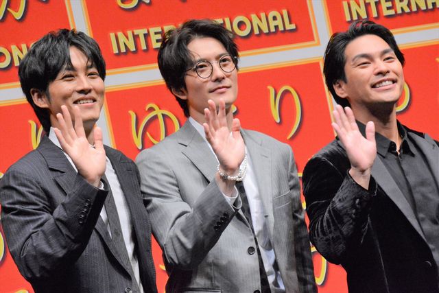 仲良すぎ！岡田将生×松坂桃李×柳楽優弥トリオ集結『ゆとりですがなにか　インターナショナル』完成報告会見（11枚目）