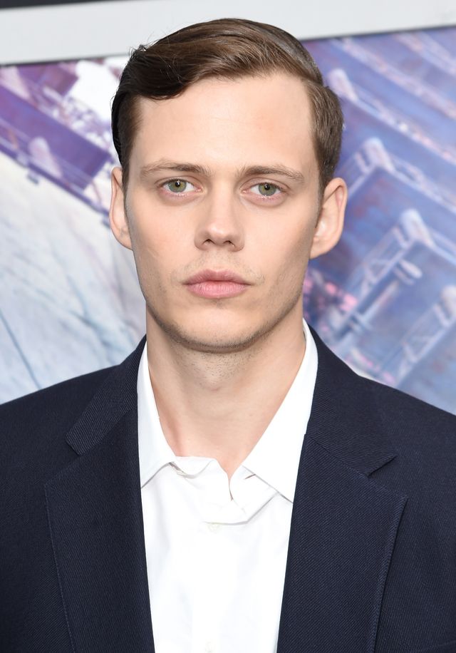 素顔のビル・スカルスガルド：フォトギャラリー