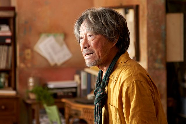 SixTONES京本大我、ナルシストなロボットデザイナー役！映画『TANG タング』場面カット（6枚目）