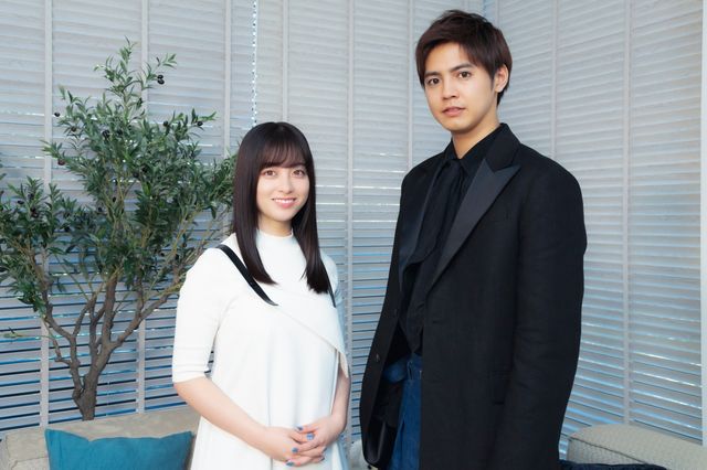 最高の組み合わせ！片寄涼太と橋本環奈とクマのぬいぐるみ『午前0時、キスしに来てよ』（15枚目）