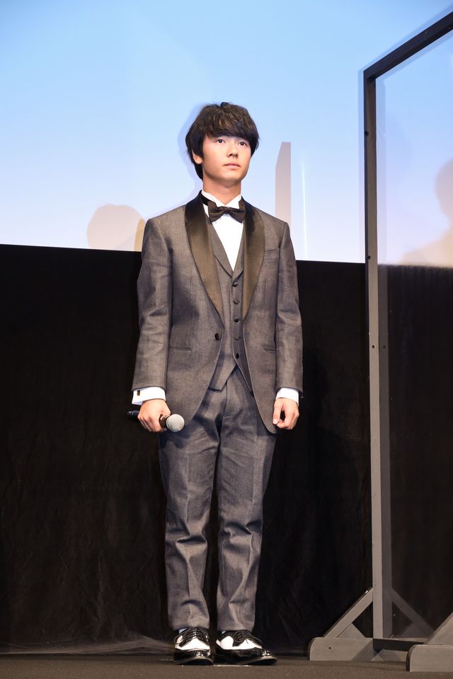 水川あさみ、浅香航大、寄川歌太、萩原慎一郎さんの短歌集からお気に入りの一首を発表（7枚目）